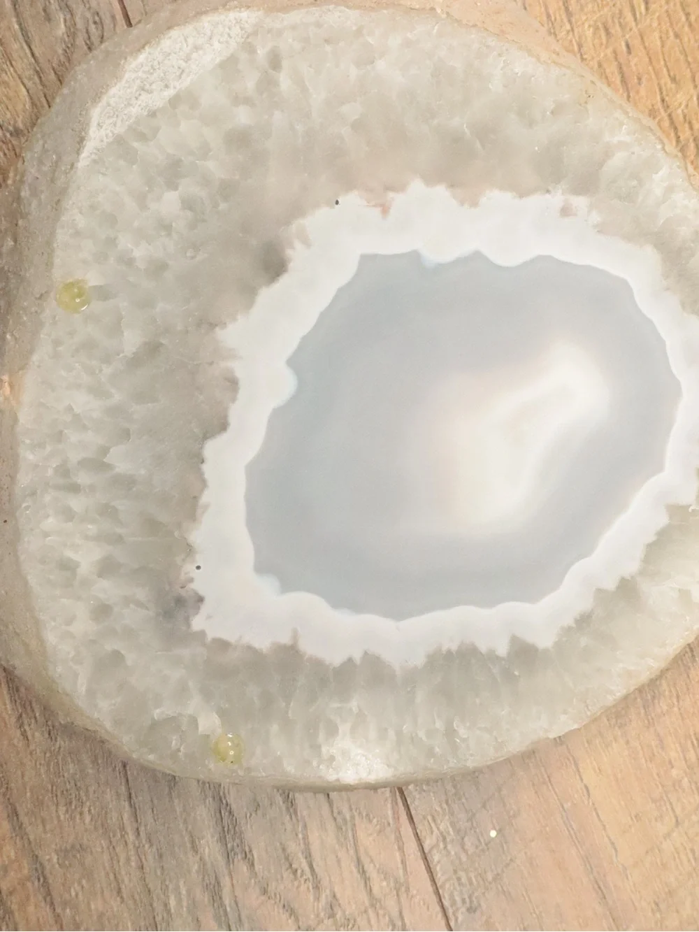 Crystal Agate Geode Display Slice 8 inches & Sun Celestial Decorative Tin⁠